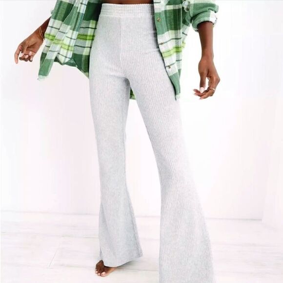 Aerie Groove On Ribbed High Waisted Velour Flare Pant Light Gray FLAW - Picture 1 of 12